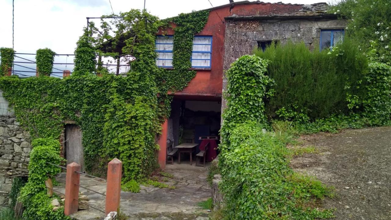 Ribeira Sacra La Imperfecta Villa Santa María Exterior photo